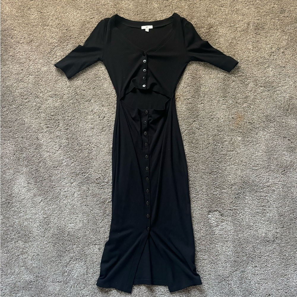 Long black dress